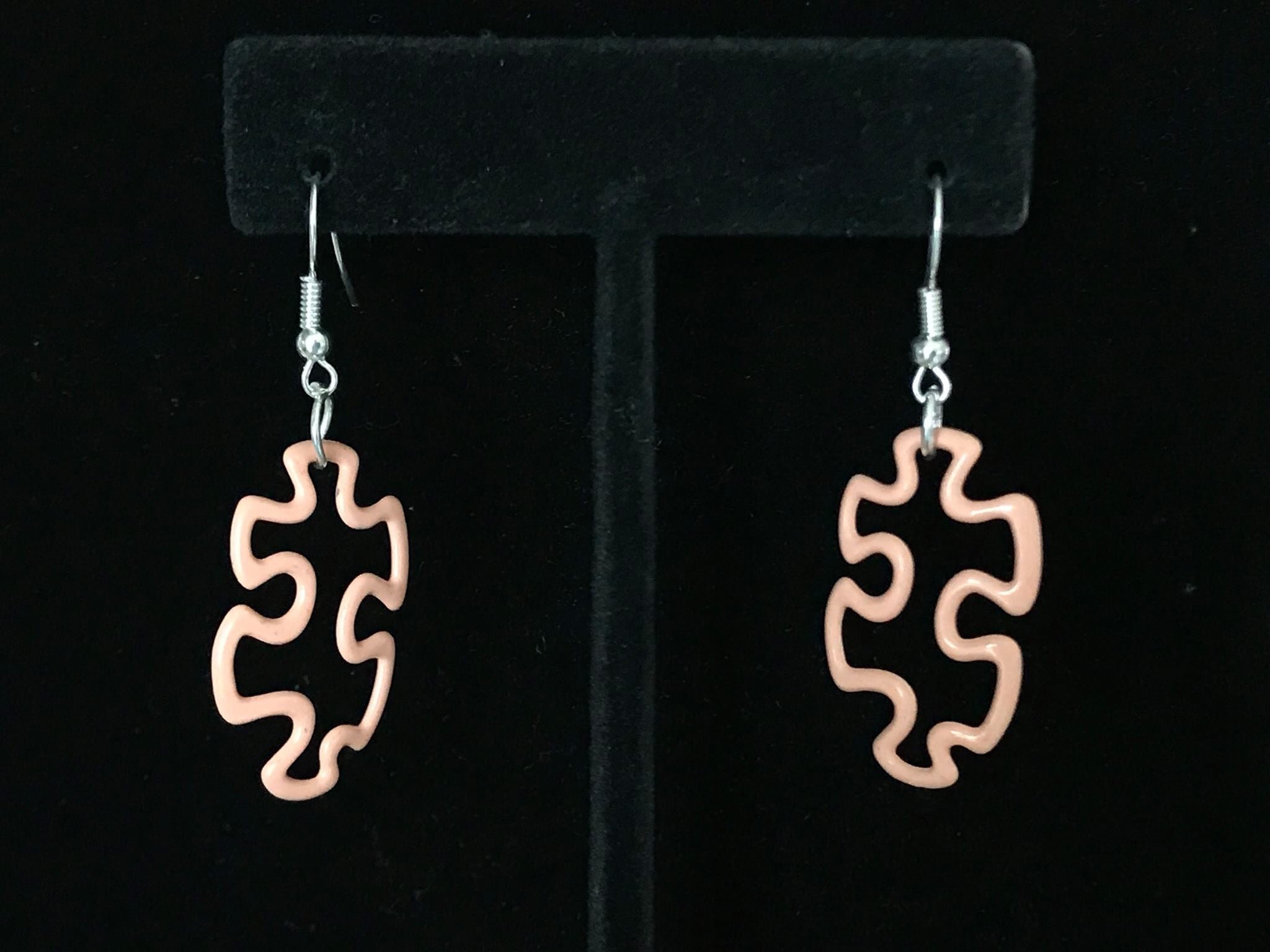 Colored puzzle piece necklace set