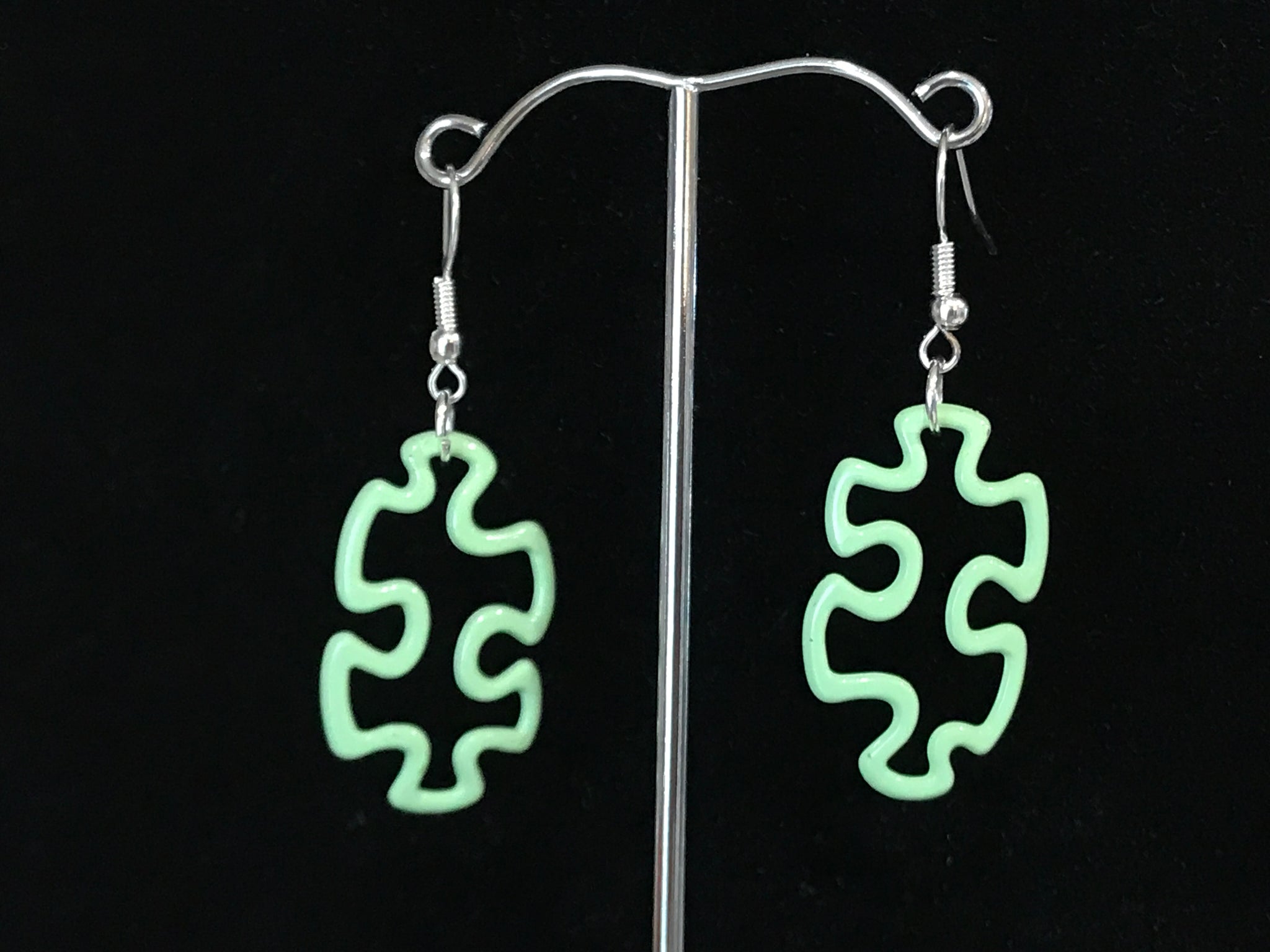 Colored puzzle piece necklace set