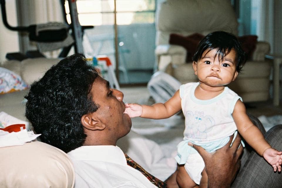 Oops! Daddy don’t eat my fingers please, I need them to make beautiful jewelry when I grow up ♥️ …