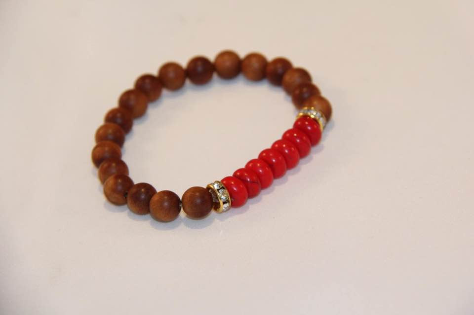 Sandalwood & Howlite beads bracelet