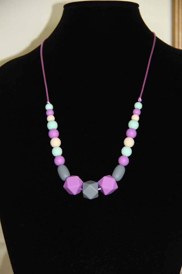 Chewy Neckalce - Beige Grey Purple Mint colored beads